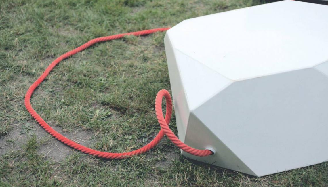 Parázs 2.0 - smart, furniture, design, renewable energy